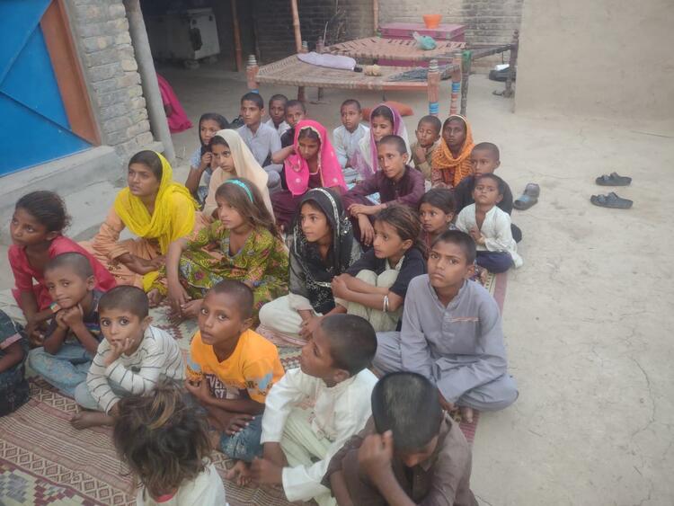 children attend the class sunday school children attend the class sunday school
